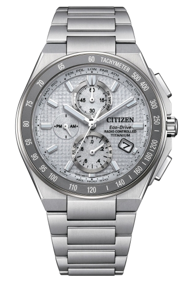 Citizen Herrenuhr Funkuhr Solar Titan Saphirglas Silberfarben 10BAR AT8391-52H