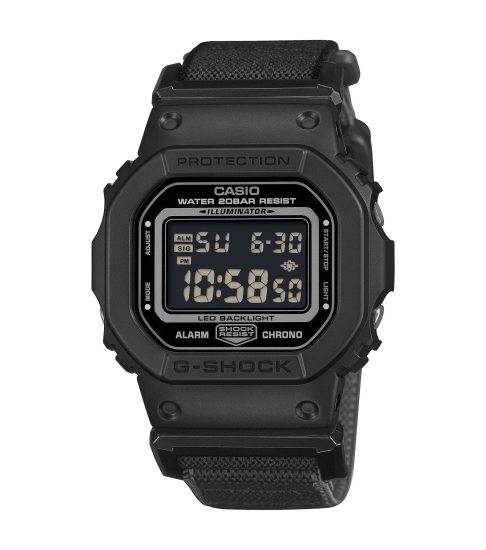 Casio G-SHOCK Herrenuhr Digital Schwarz Textilband DW-5600MNC-1ER