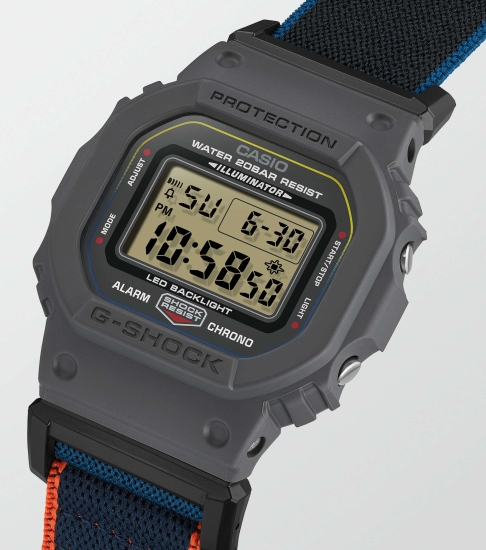 Preview: Casio G-SHOCK Herrenuhr Digital Grau Blau Textilband DW-5600MNC-8A2ER