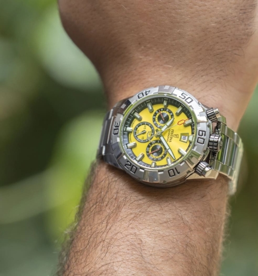 Preview: Festina Herrenuhr Chrono Bullhead Datum Gelb 10BAR 45mm F20743/4