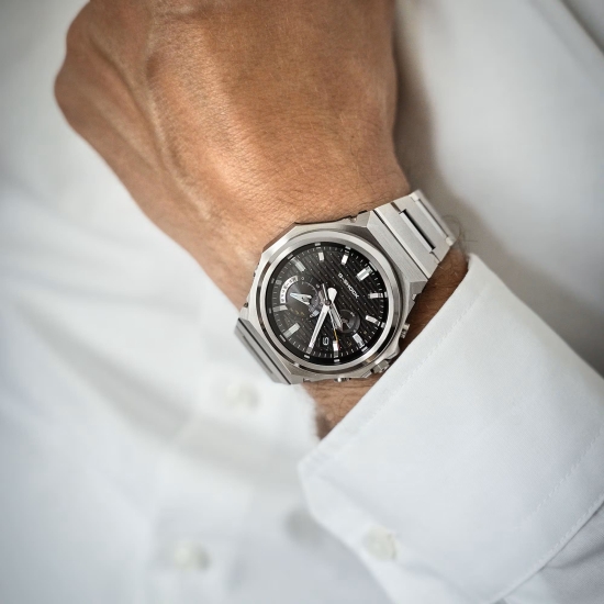 Preview: Casio G-SHOCK Herrenuhr G-STEEL Solar Bluetooth® Schwarz GST-B1000D-1AER