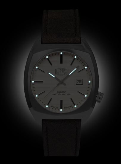 UMF Ruhla Herrenuhr Edelstahl Quartz Datum Limited Edition 1468-1