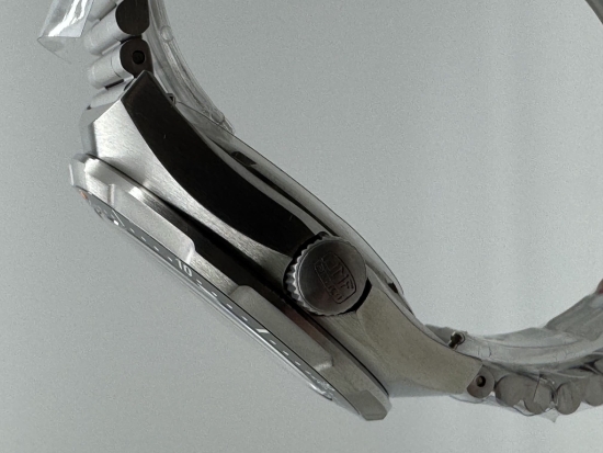 Preview: UMF Ruhla Herrenuhr Automatik Diver Saphirglas Schwarz Limited 1942M-2
