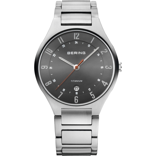 Bering Herrenuhr Titanium Datum Saphirglas 5BAR Grau 39mm 11739-772