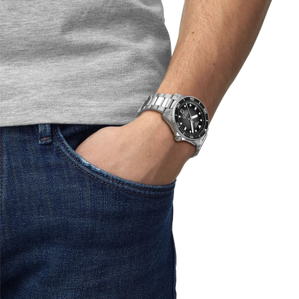 Tissot Herrenuhr Seastar 1000 Automatik Schwarz 40mm T120.807.11.051.00