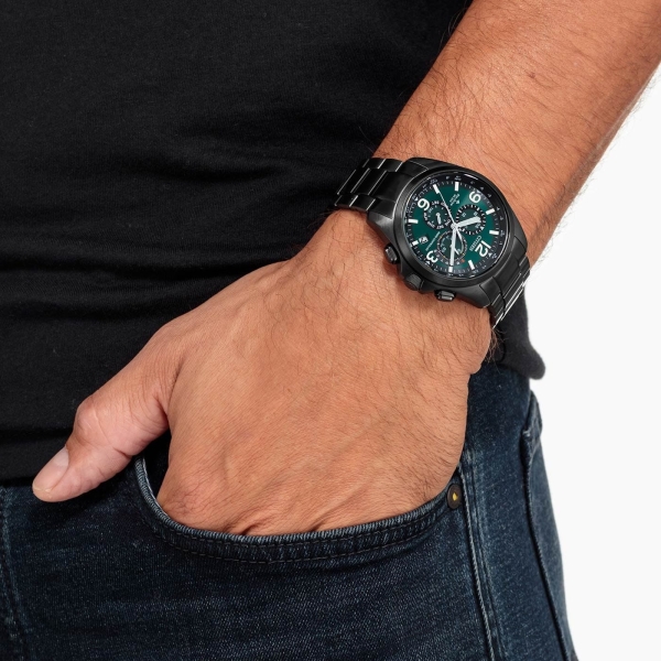 Citizen Herrenuhr Funkuhr Solar Saphirglas Schwarz Grün 20BAR CB5925-82X