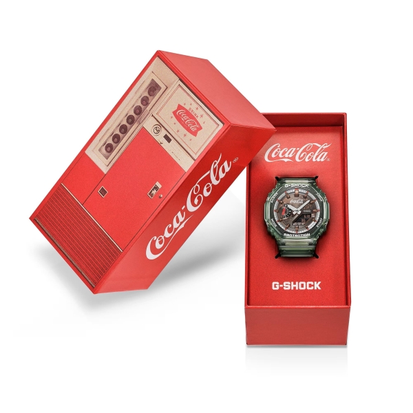 Casio G-SHOCK x Coca-Cola® Herrenuhr Analog-Digital Limited GA-2100CC-3AER