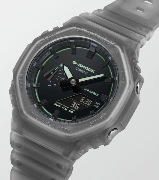 Casio G-SHOCK Herrenuhr Licht Transparent Schwarz GA-2100K-1AER