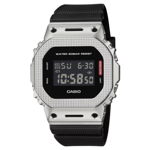 Casio G-SHOCK G-Steel Herrenuhr Digital Schwarz Licht GM-5600M-1ER