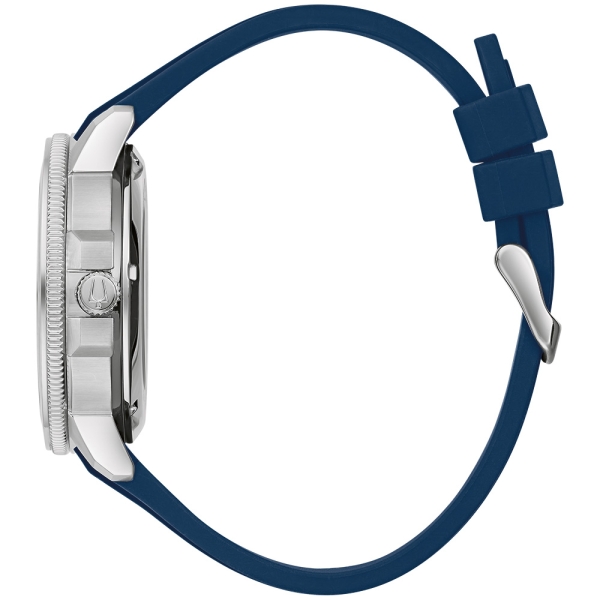 Bulova Herrenuhr Marine Star Automatik 45mm Blau 20BAR 96A303